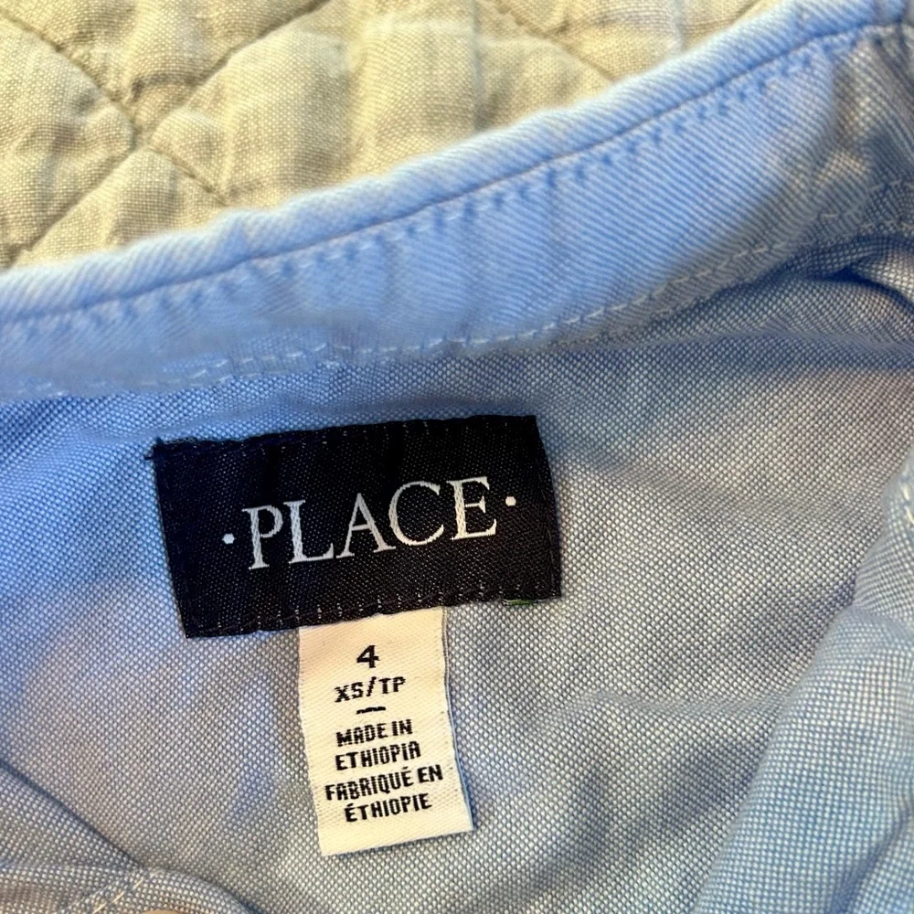 5 for 25$ The Children's Place Light Blue Button-Down Shirt